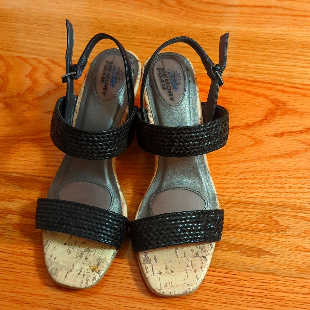 Women's Sandals